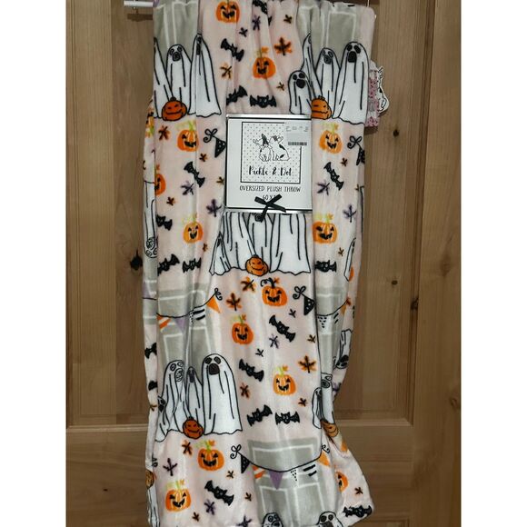 Pickle & Dot Oversized Throw 60"  70" NWT - Picture 1 of 2